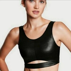 Victoria sports bra